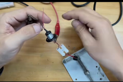 双滚珠轴承电滑环的工作原理和工作情况