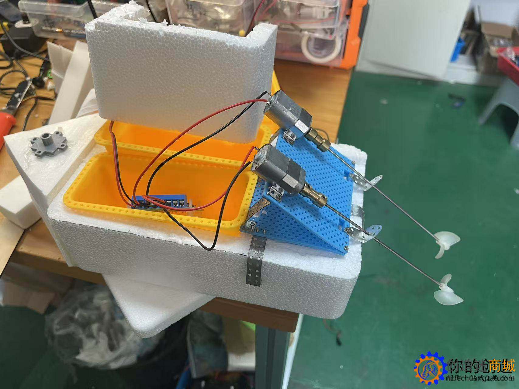 小钉锤中级遥控船下水测试-深圳光明区鹅颈水湿地公园