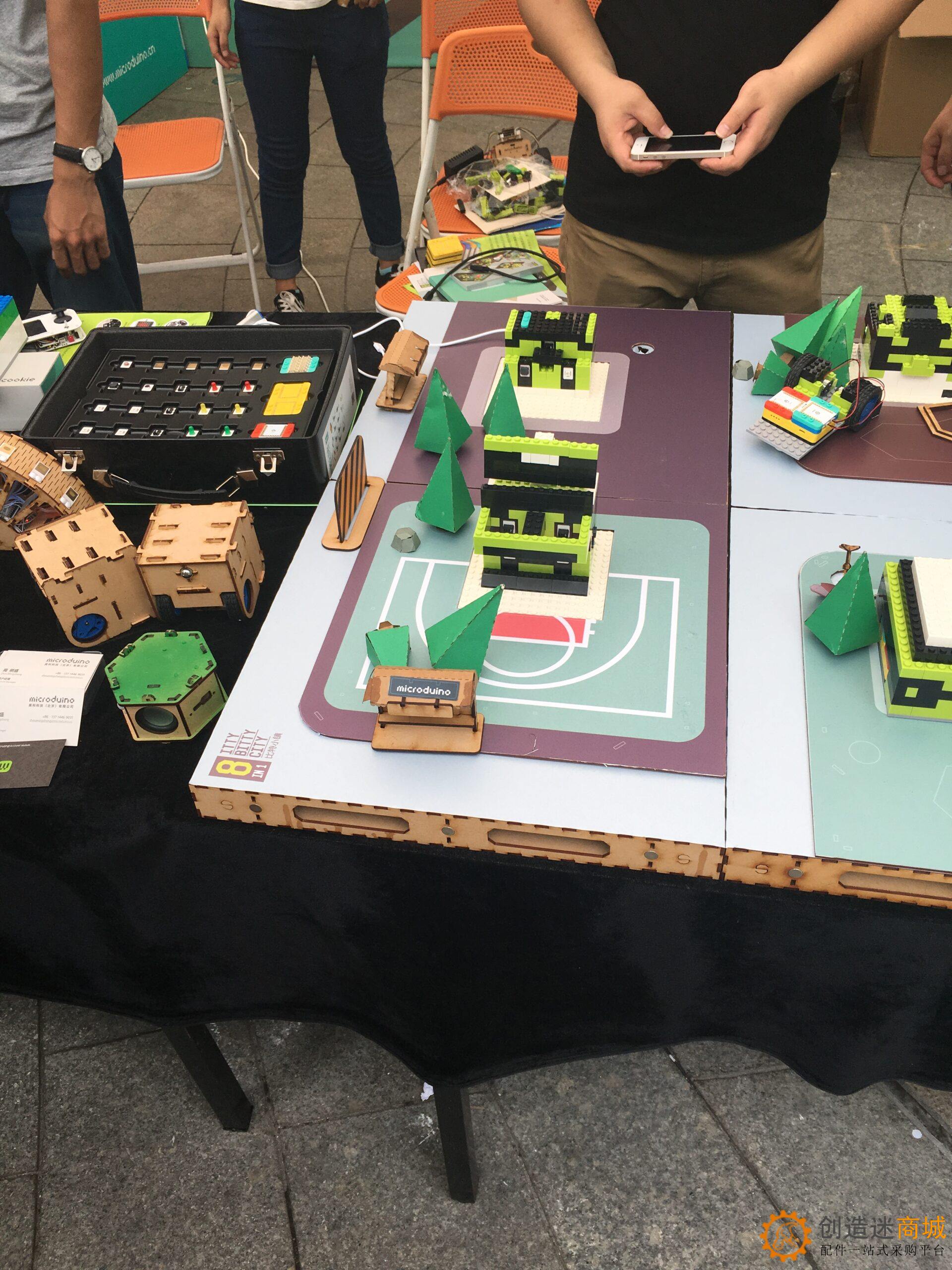 小钉锤创造迷在深圳大湾区国际创客峰会暨Maker Faire Shenzhen 2016 高清实拍图片2016年10月23日