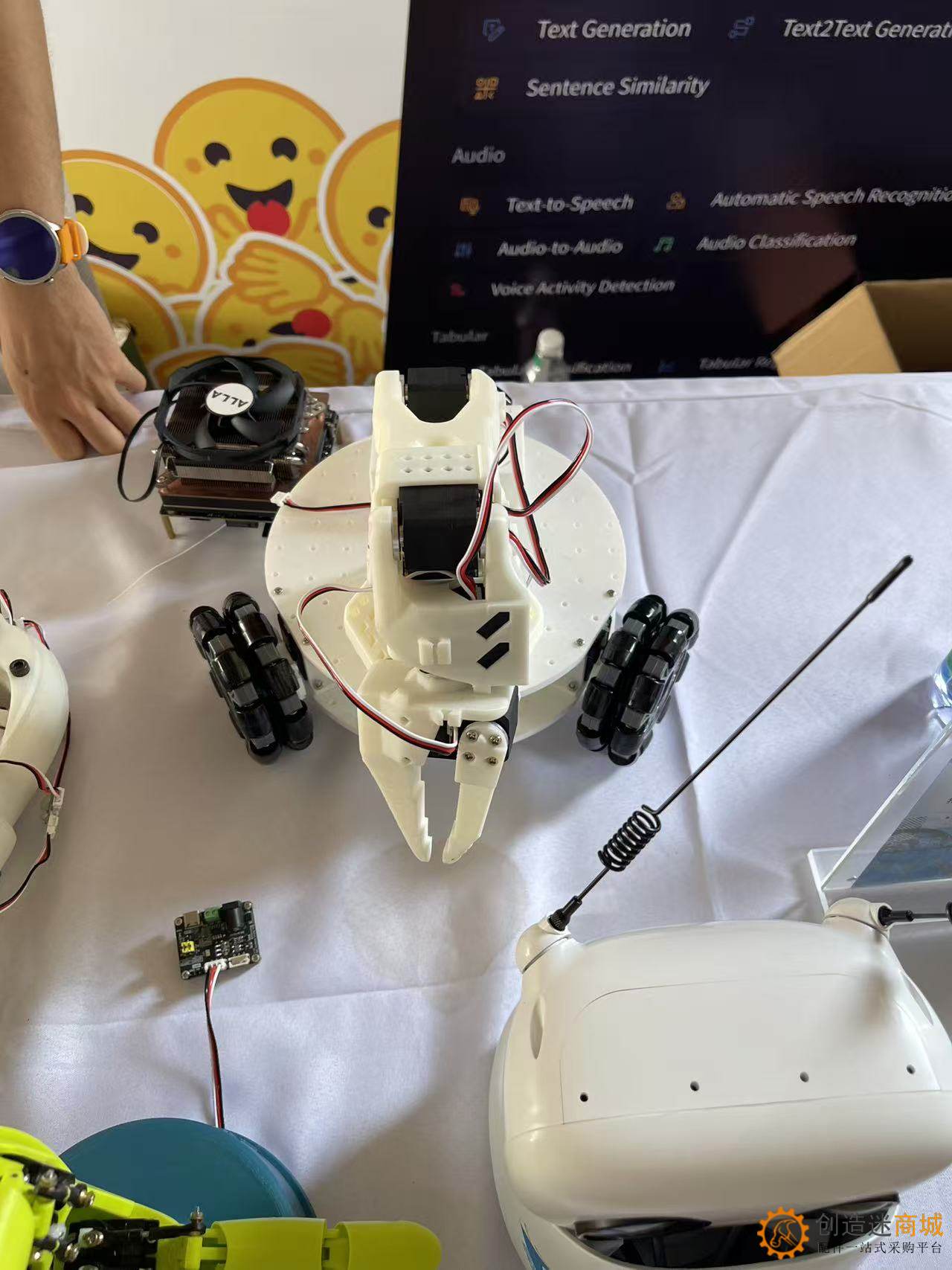 2025大湾区国际创客峰会Maker Faire SHENZHEN实地走访拍摄图集-小钉锤创造迷