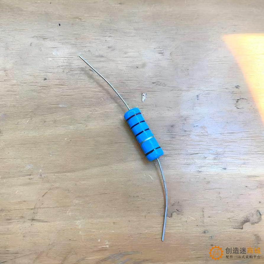 金属膜电阻器元件5% 5W 100欧 SND227 100欧姆5W金属膜电阻CZM9 200402