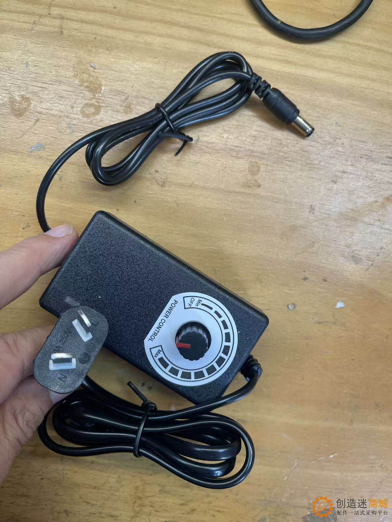 A2 12V2A调速适配器澳规 340102 澳大利亚