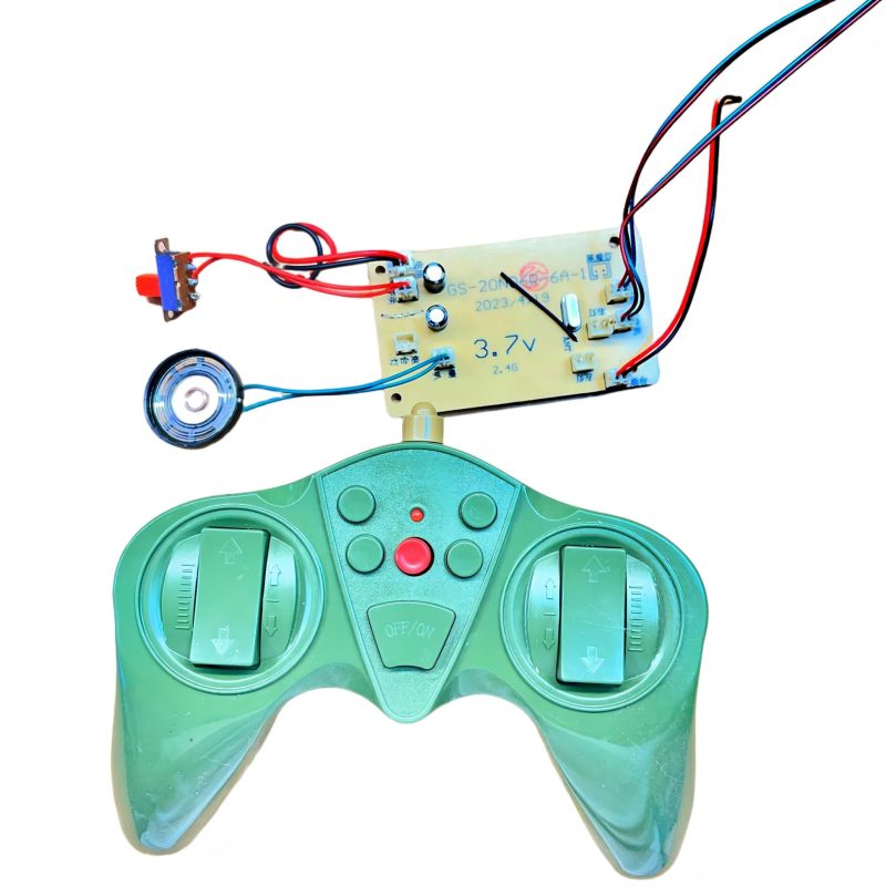 2.4G遥控 六通道 玩具遥控坦克差速转向小功率 CZM11 3.7v